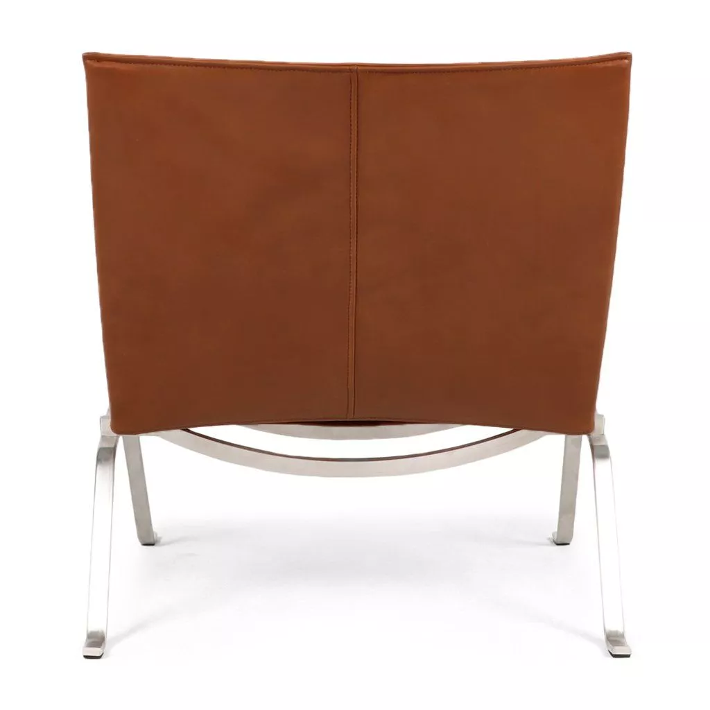 Rich Leather Upholstery & Comfort-Focused Seat